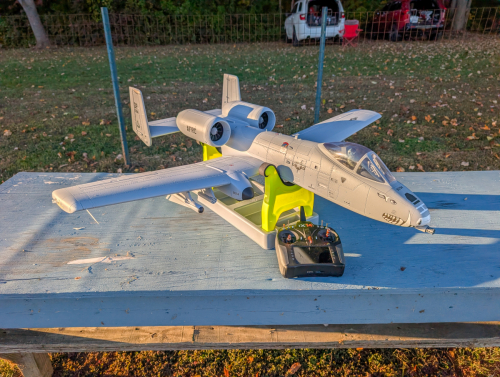 PXL 20251016 214038821