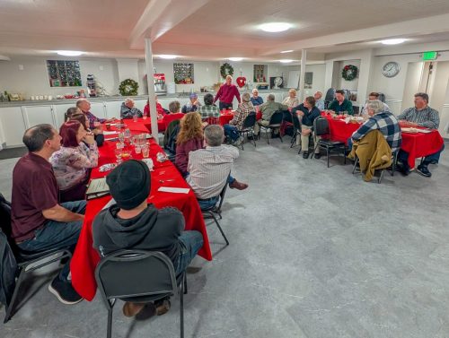 PXL 20251207 010543610